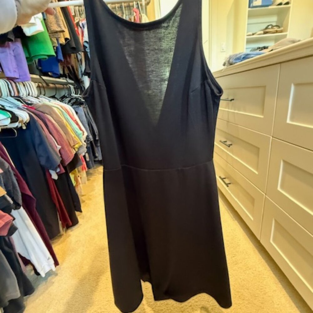 Divided Backless Mini Dress - Picture 4 of 4